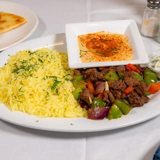 Moderno Beef Souvlaki Plate